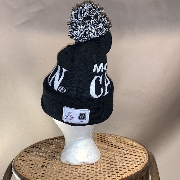 Molson Canadian promo Winter hat toque with Pom Pom & Toronto maple leafs patch - Picture 3 of 17